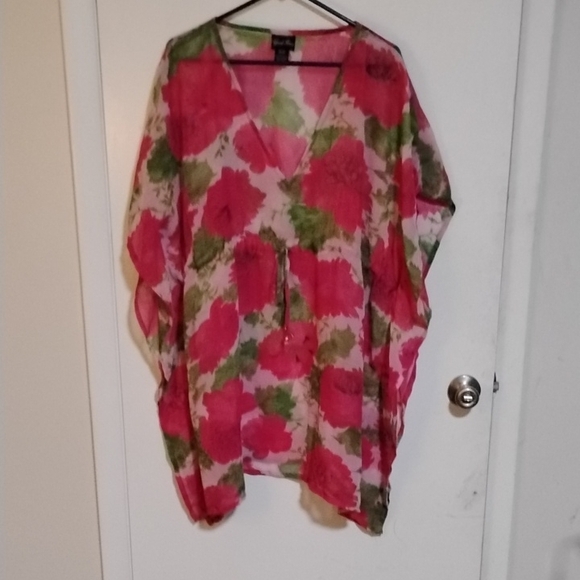 Pink and Red Floral Tunic with Rounded Cut Neckline - Picture 1 of 5